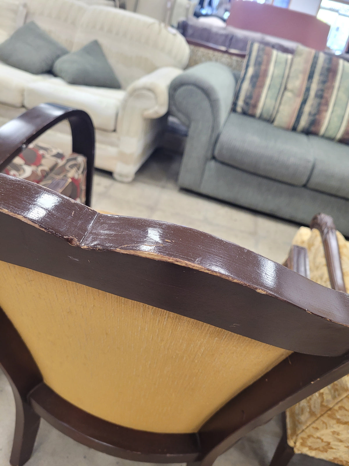 Gold Vintage-style Accent Chair
