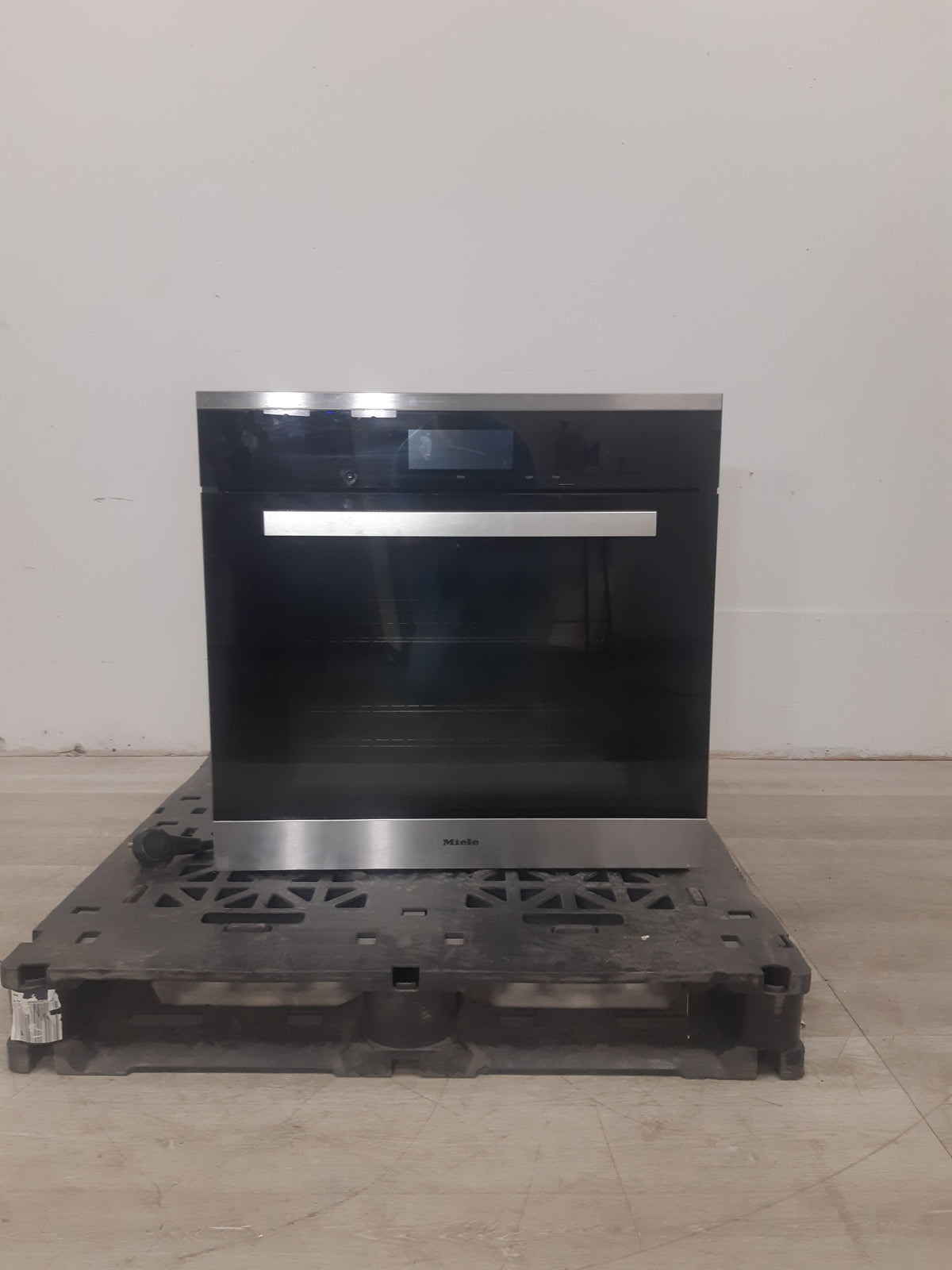 Miele Bult in Stainless Steel Electric Stove