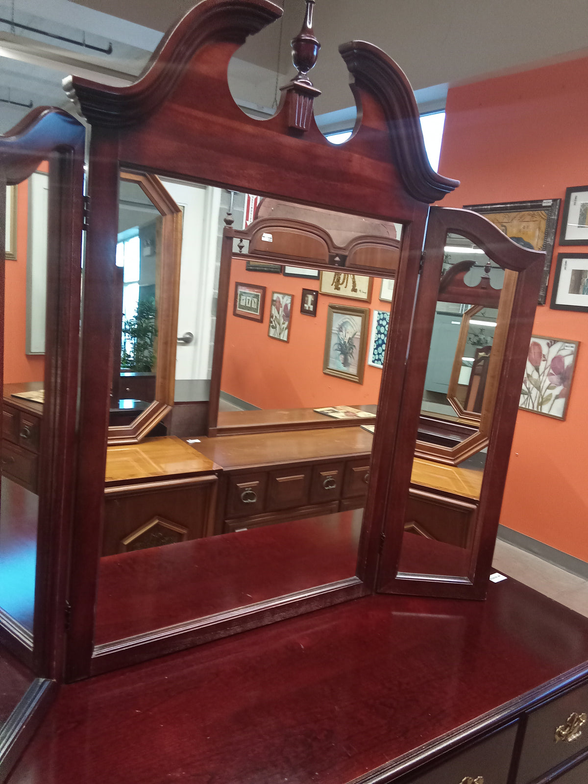 64"W 7-Drawer dresser + Mirror