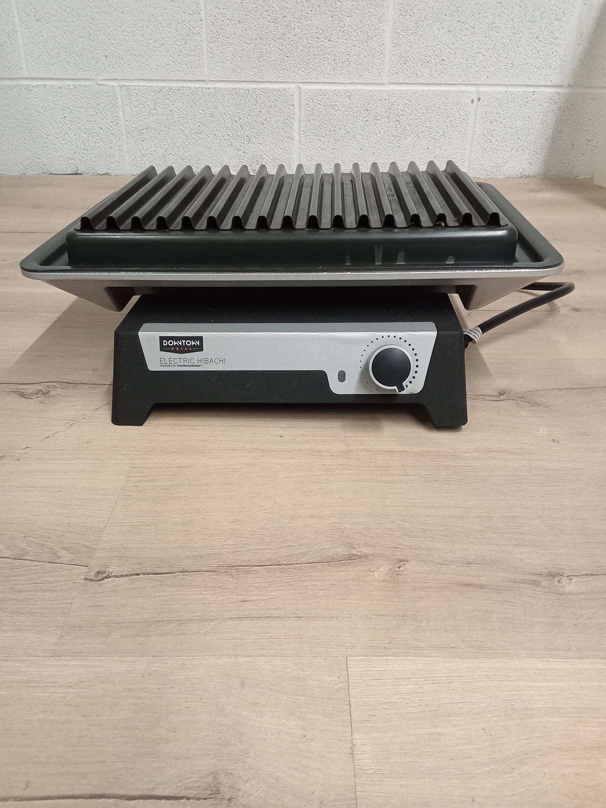 16"x11" Nonstick Downtown Grill Electric Hibachi
