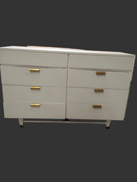 50"W 8-Drawer Dresser in White