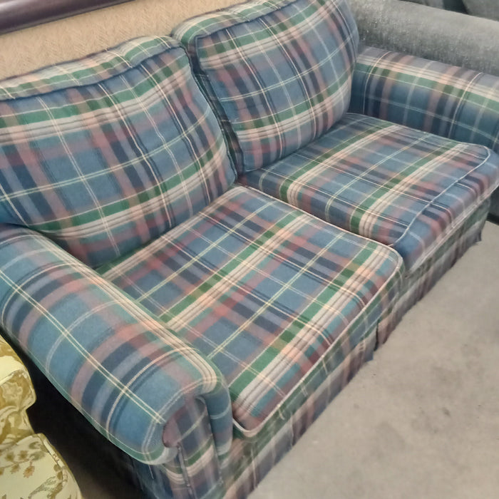 63"W Love Seat in Tartan Fabric