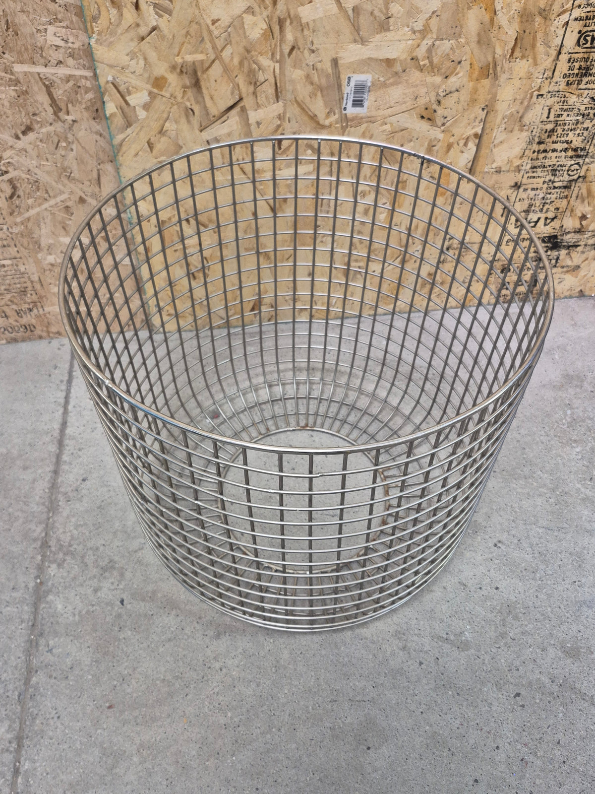 Basket Side table with White Marble Top