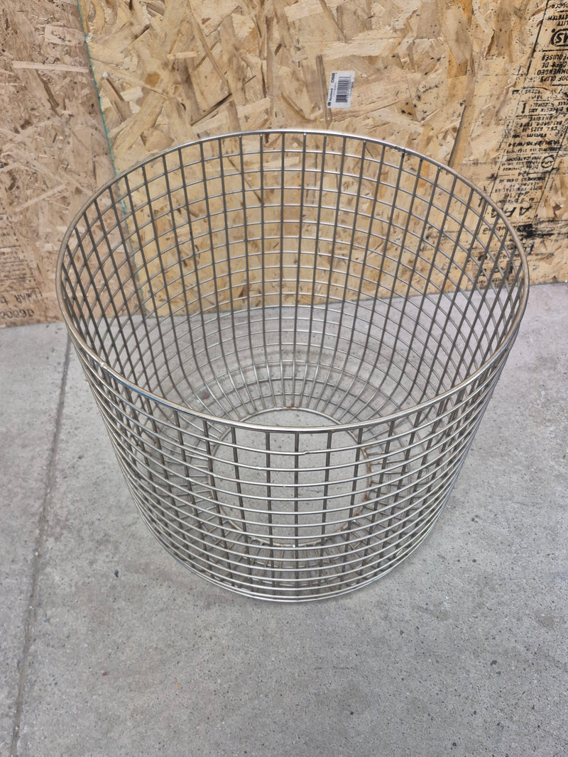 Basket Side table with White Marble Top