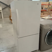 30"W Fridge Freezer with Lower Freezer in White