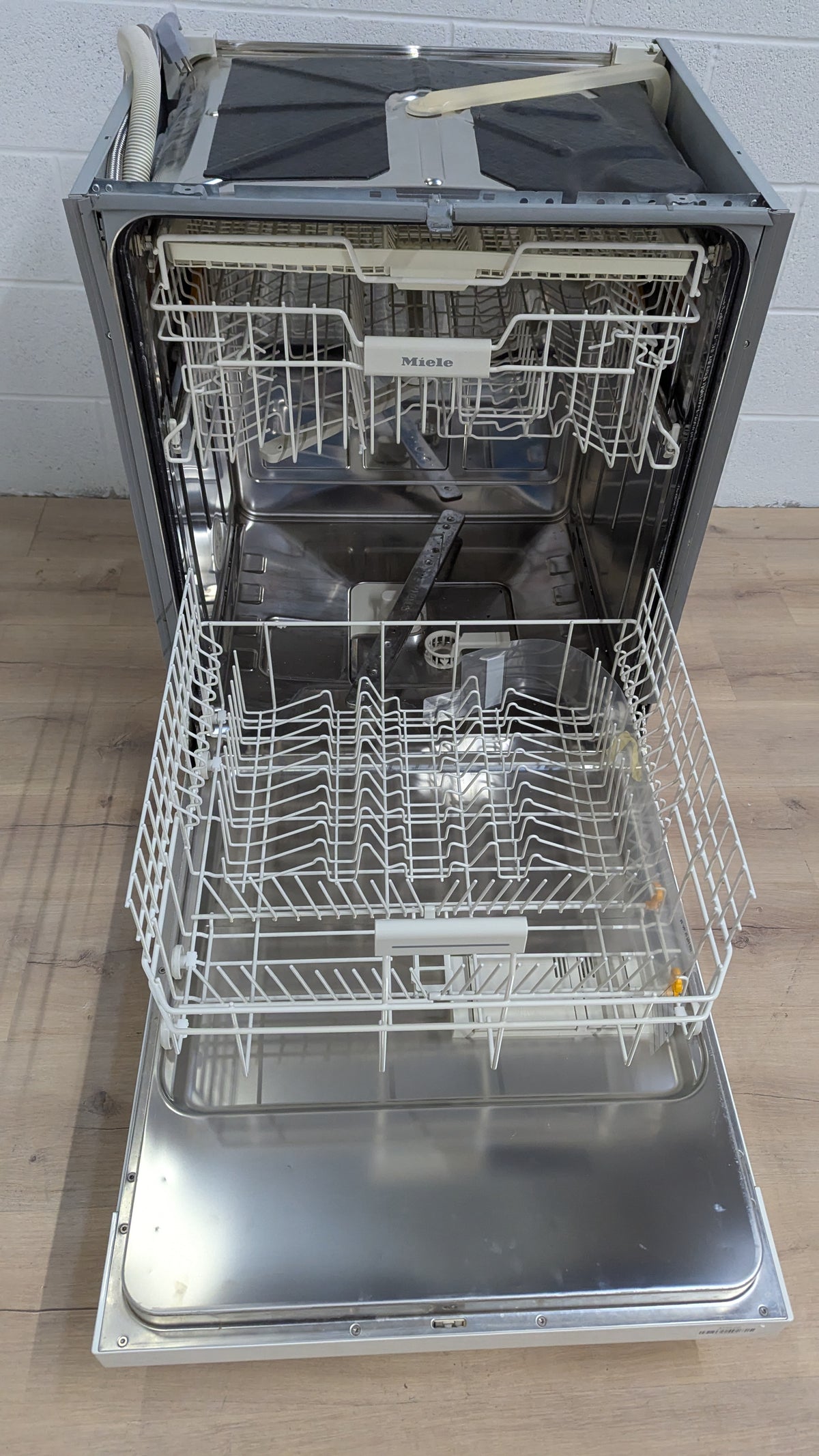 24"W Miele Dishwasher
