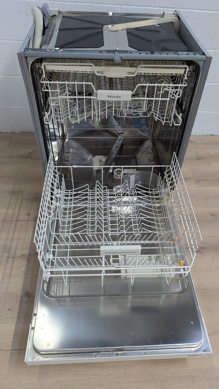 24"W Miele Dishwasher