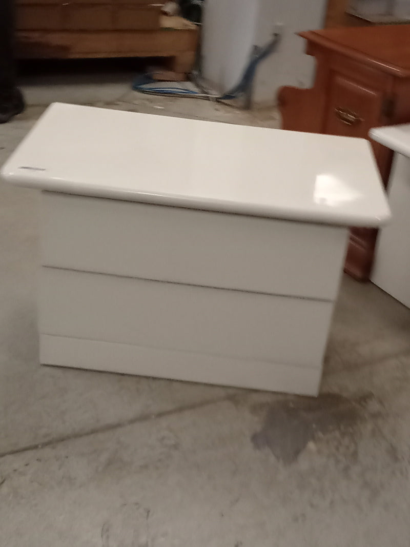 29"W White Nightstand