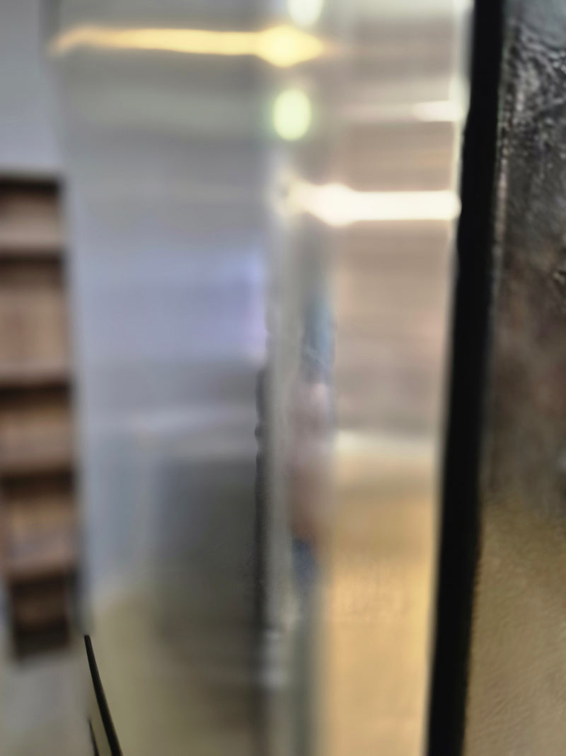 Whirlpool 30" Refrigerator - Top Freezer