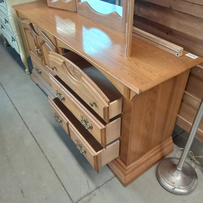 64"W 4-Drawer Wooden Dresser with Mirror
