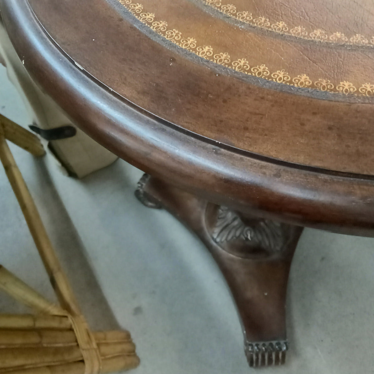 24"Diameter Side Table with Inlaid Leather Top