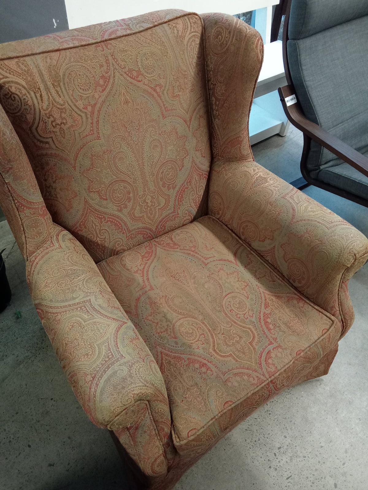 29"W Paisley Armchair