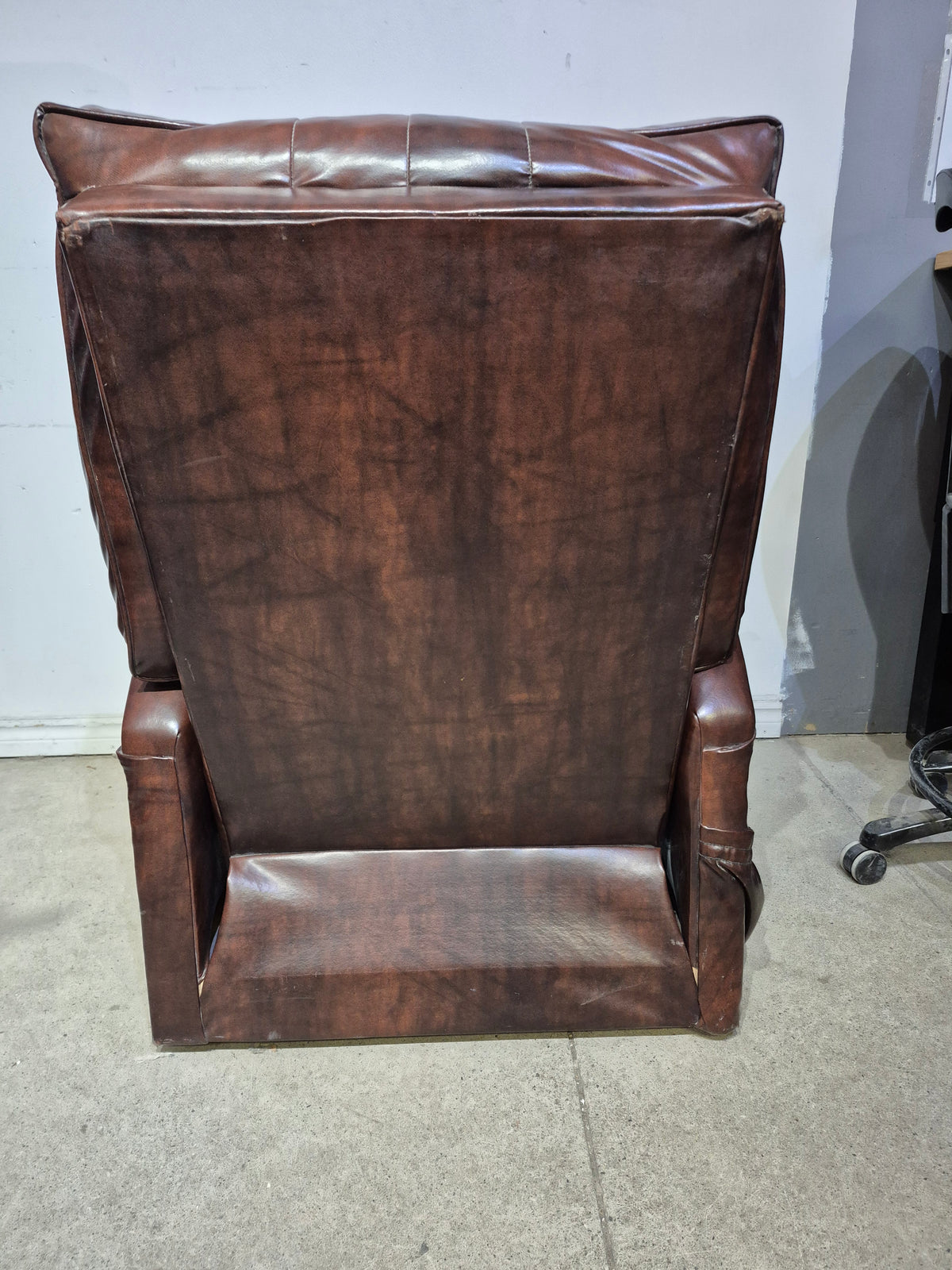 Vintage Vinyl Recliner