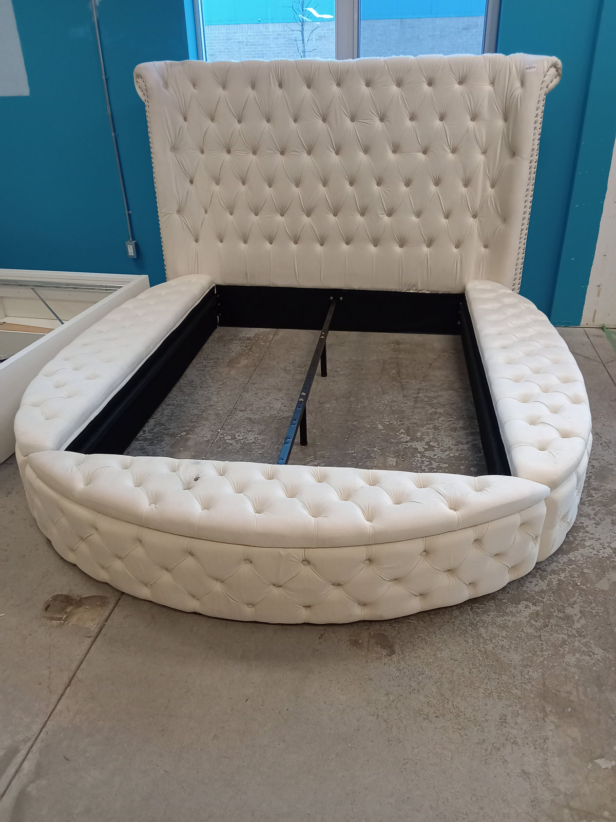 90"W Queen Bedframe with Storage (Stained)