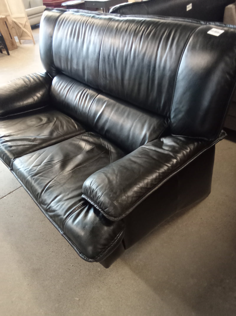 62"W Black Leather 2-Seater Couch