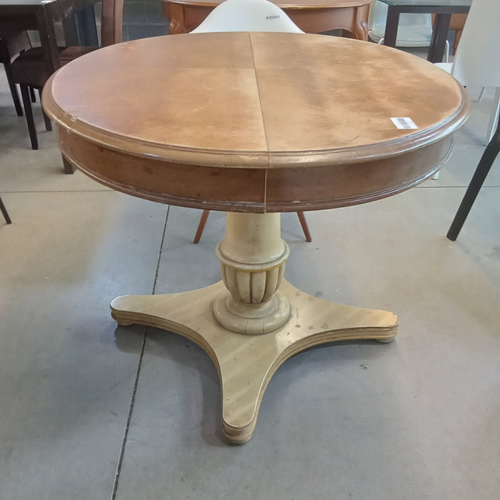 42"W Oval Dining Table