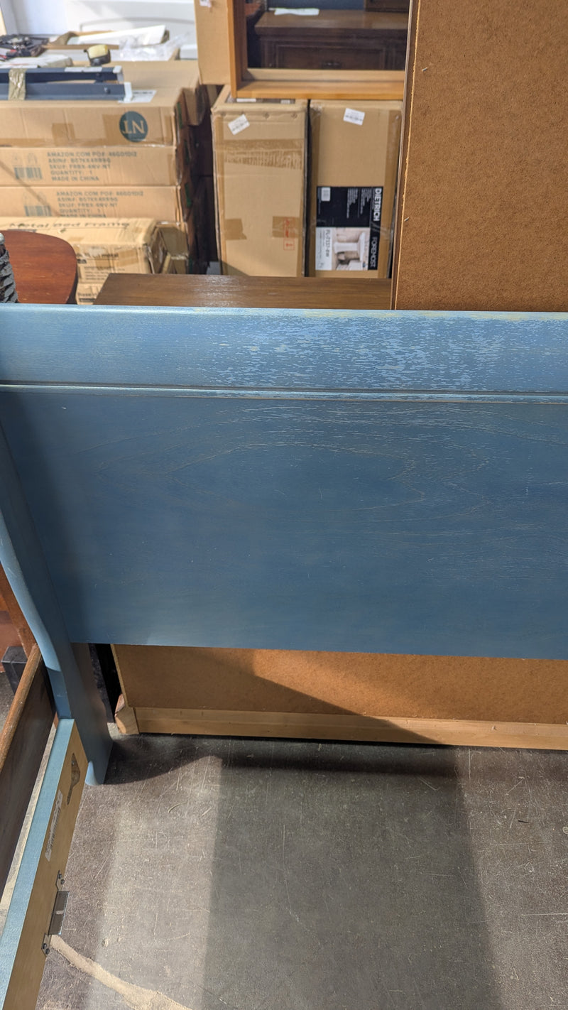 56"W Light Blue Sleigh Bed