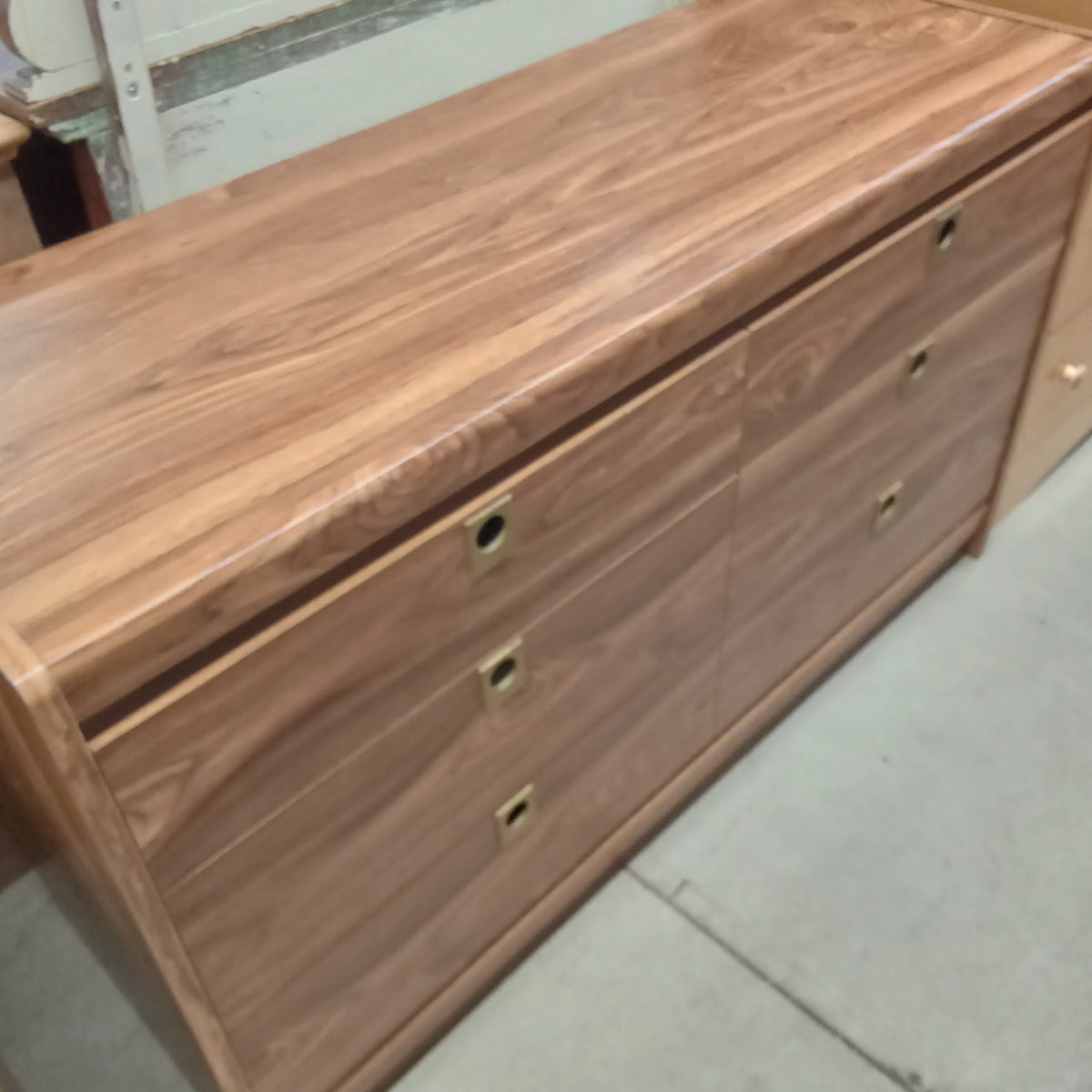 50.5"W 6-Drawer Dresser - Veneer Finish