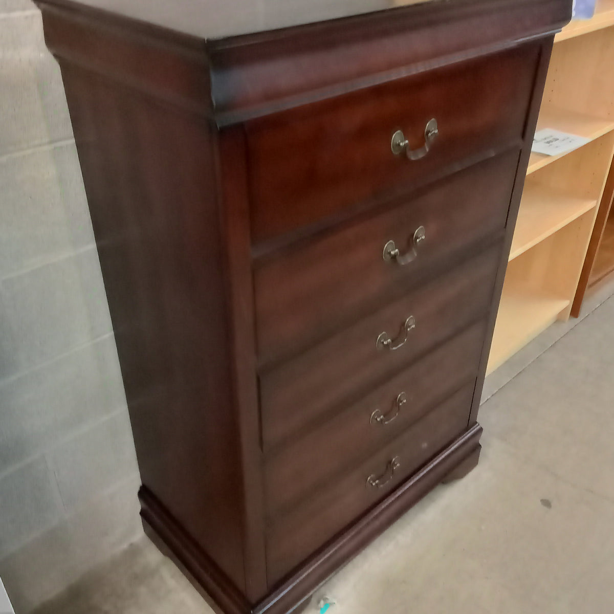 32.5"W 5-Drawer Dresser in Dark Wood