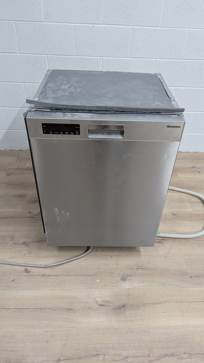 24"W Stainless Steel Bloomberg Dishwasher