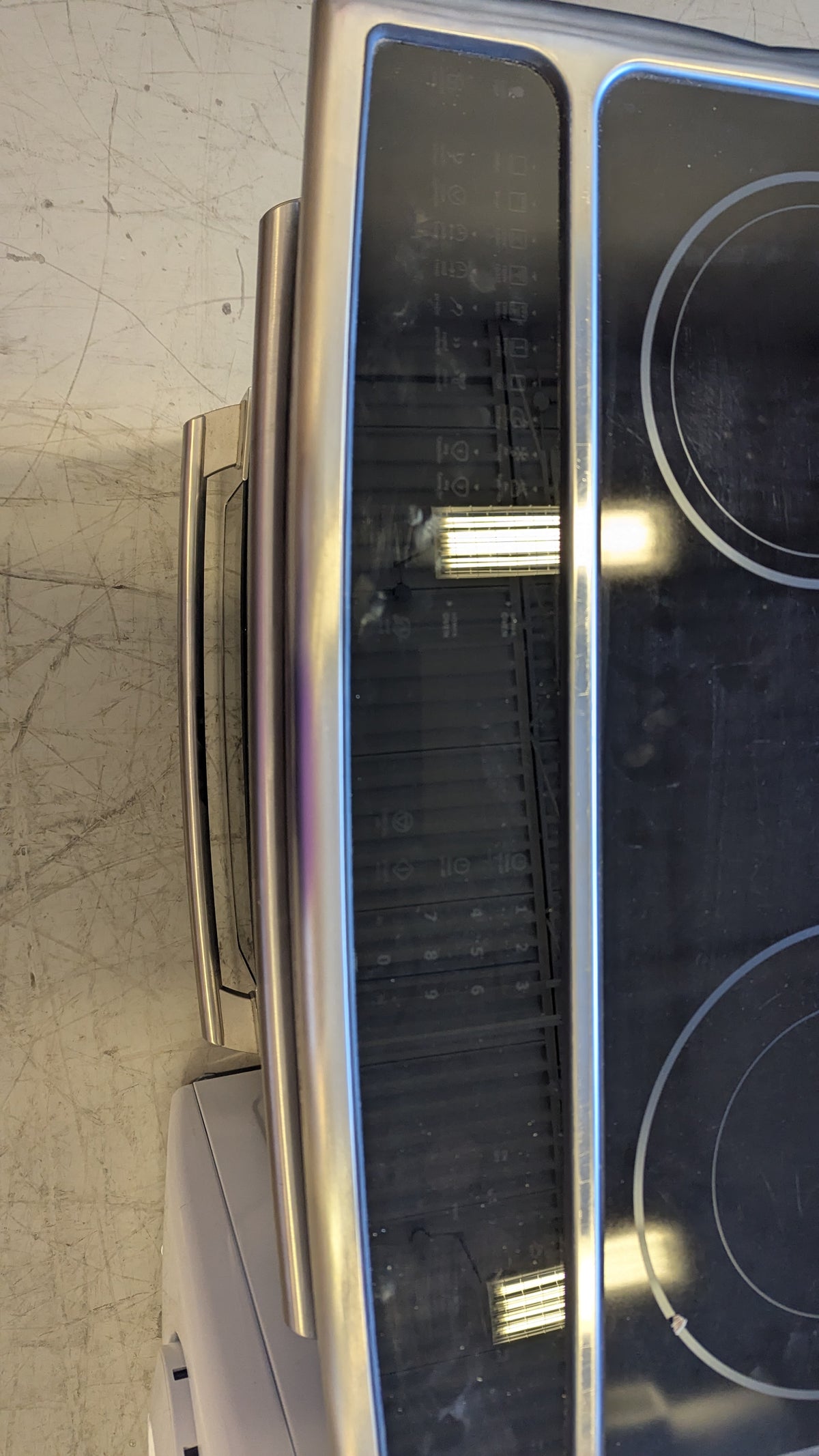 32"W Electrolux Induction Stove