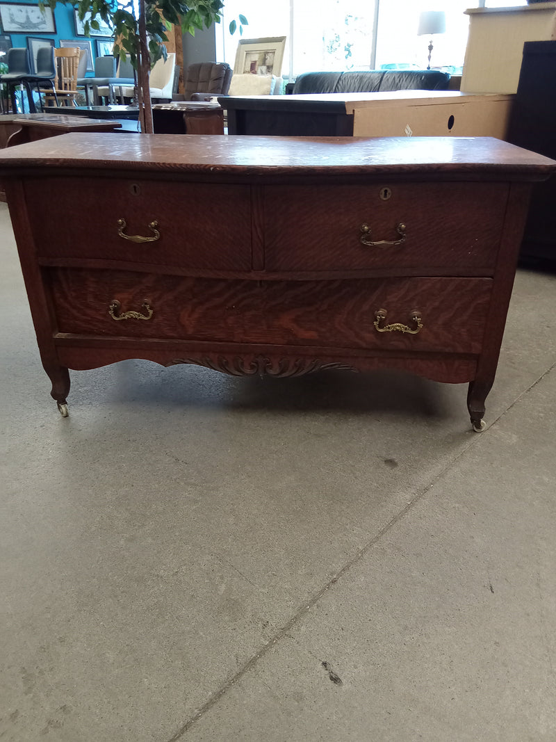 46"W Three Drawer Dresser in Oak