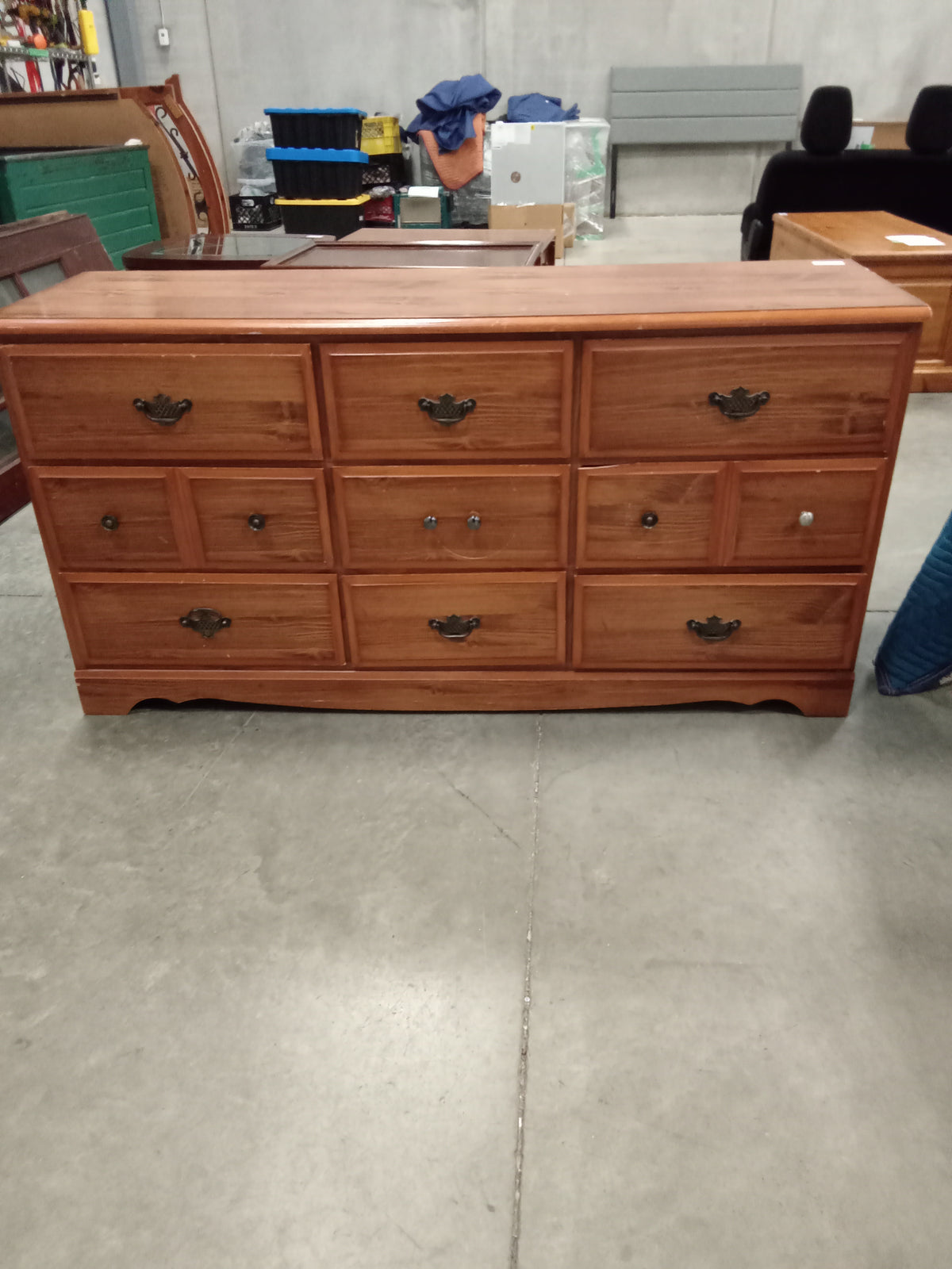 60"W 9-Drawer Dresser