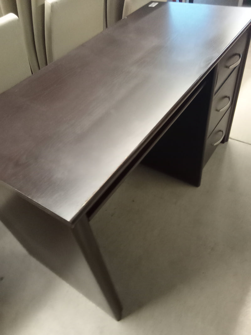 49.5"W Single Pedestal Desk