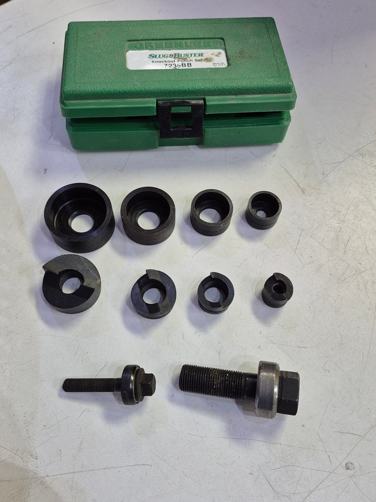 Greenlee 7235BB Slug Buster Manual Knockout Set