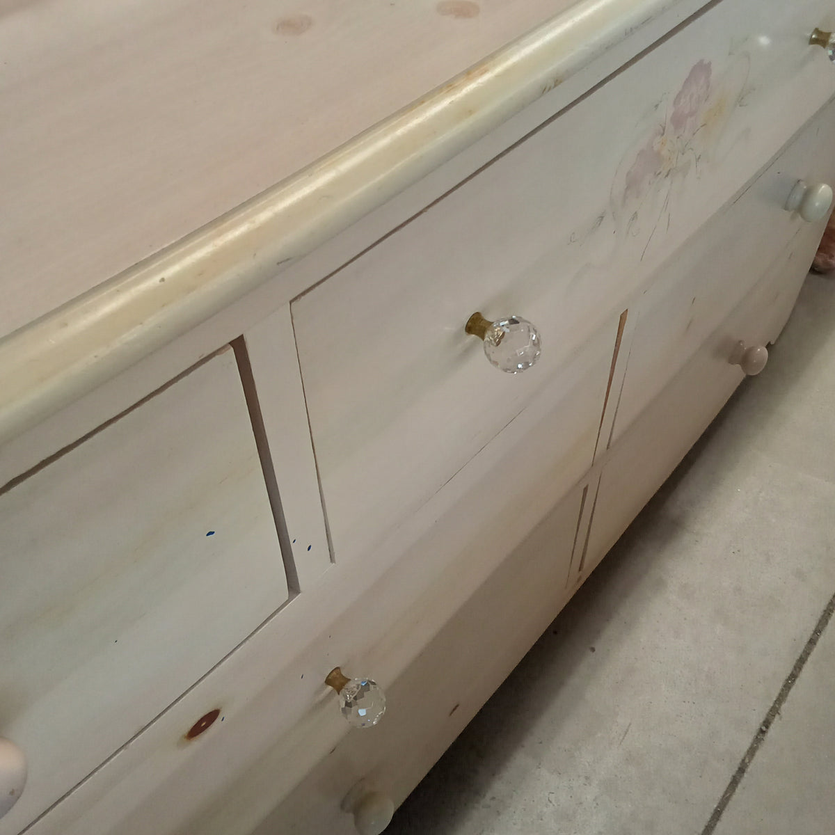 56"W 7-Drawer Dresser with Mirror