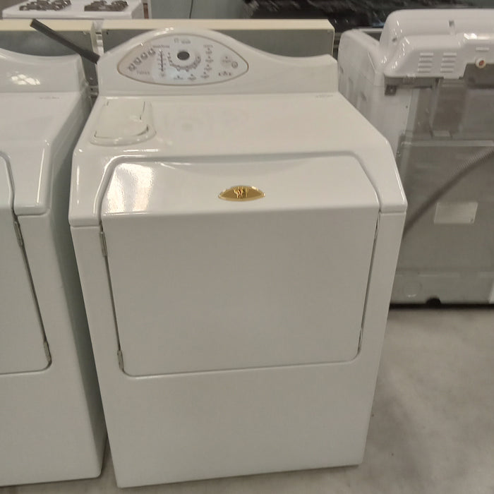 27"W White Front Load Washing Machine