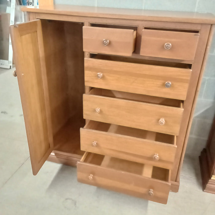 Wooden Dresser W/Drawer and Cabinet Door #AT3