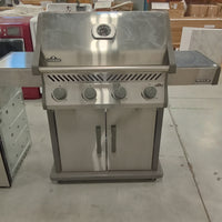 56"W 4-Burner Natural Gas BBQ in Stainless Steel