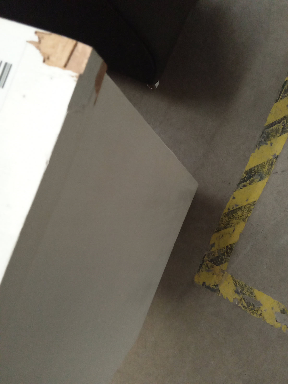 50"W 8-Drawer Dresser in White