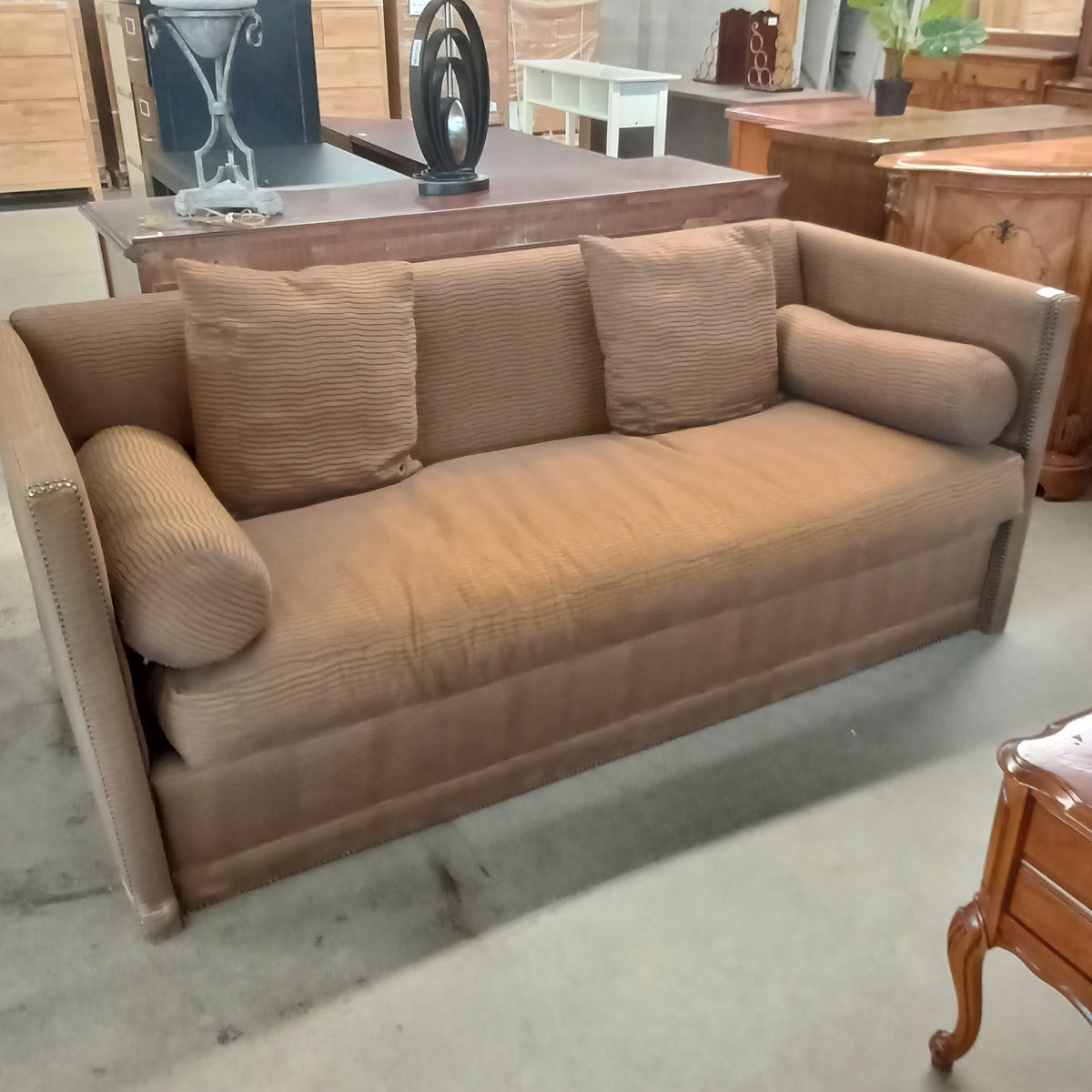 81"W Large Love Seat