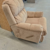 34"W Recliner Arm Chair in Fabric