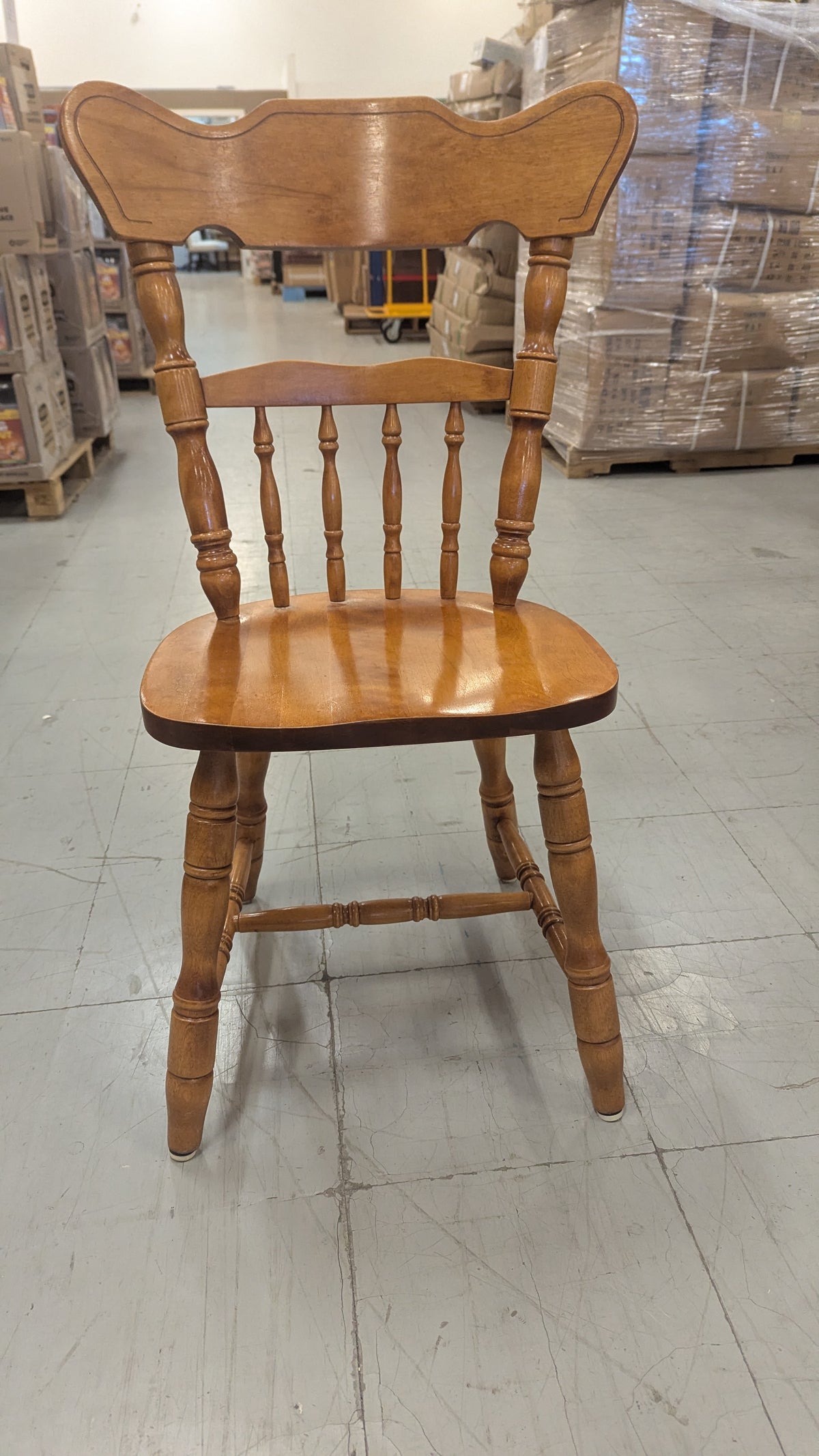 58"W Maple dining table w/ 6 Chairs