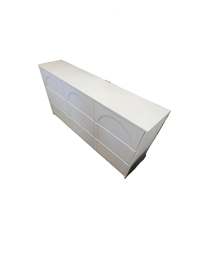 Modern White 9-Drawer Dresser
