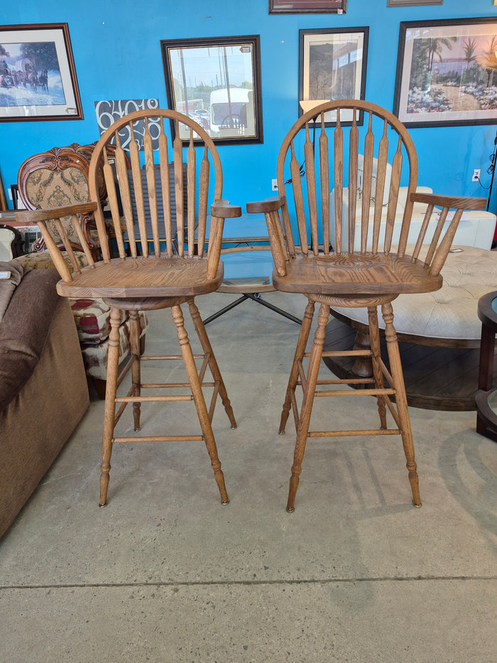 Solid Oak Full Swivel Bar Stool (Pair)