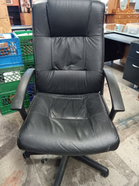 24.5"W Office Chair in Black