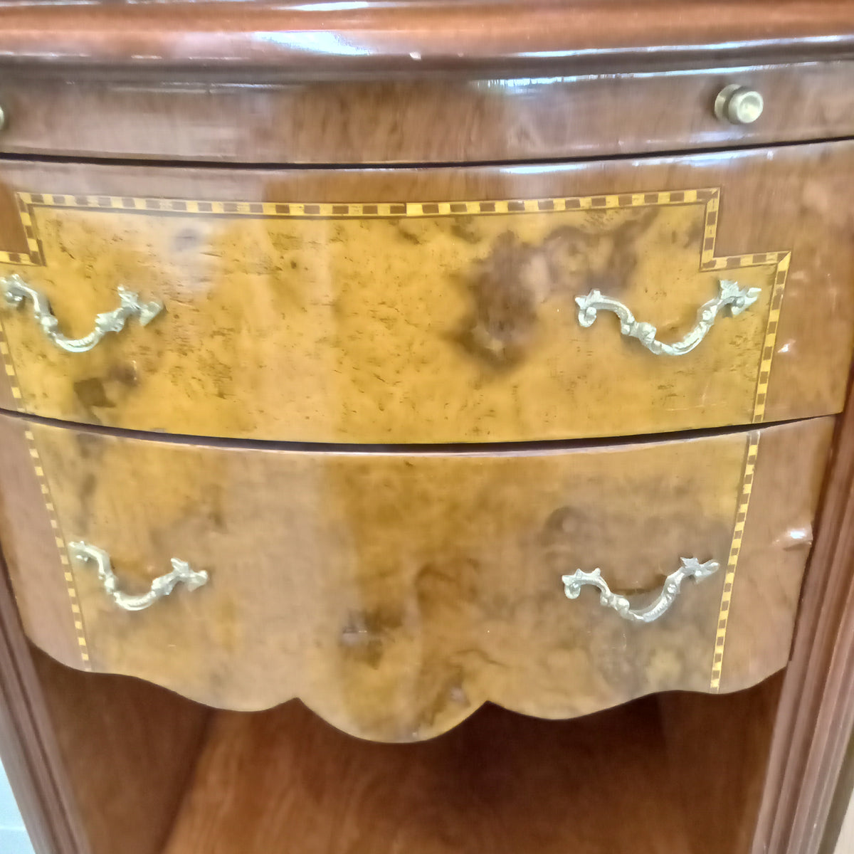 21"W Decorative Chest of Drawers