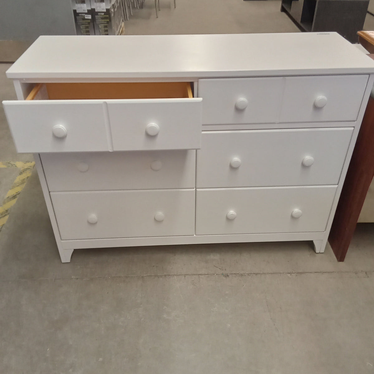 48"W 6-Drawer White Dresser