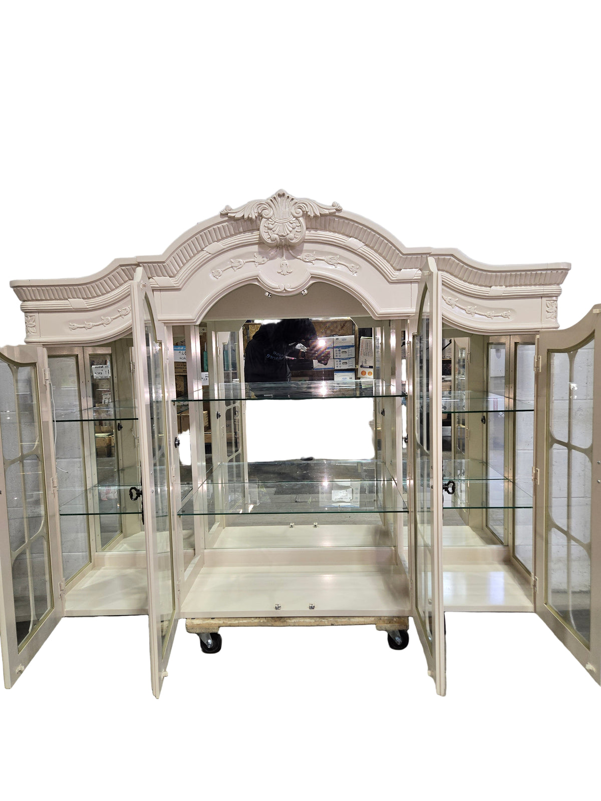 French Provincial Ivory Upper Cabinet