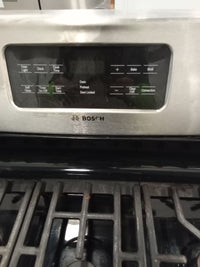 30"W 5-Burner Gas Stove in Black and Stainless Steel
