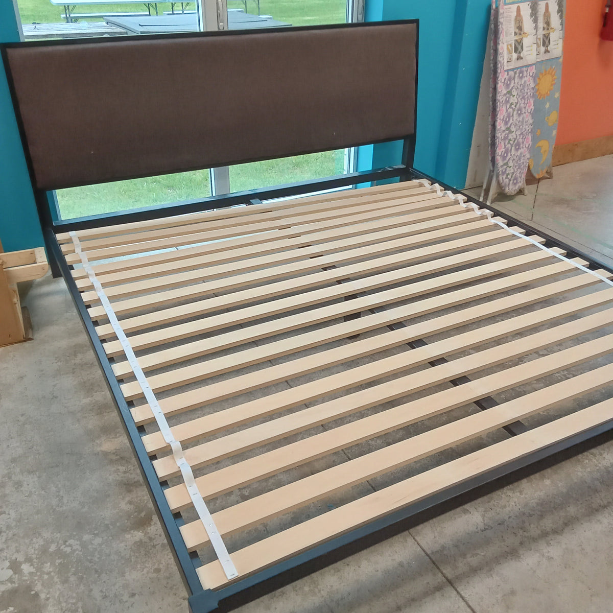 80"W Black Metal Bed Frame - King