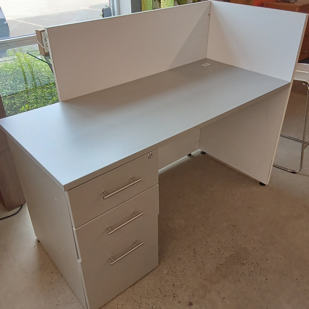 55"W Desk