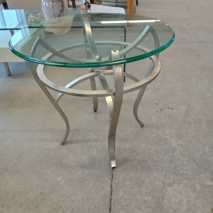 24"Diameter Side Table with Glass Top