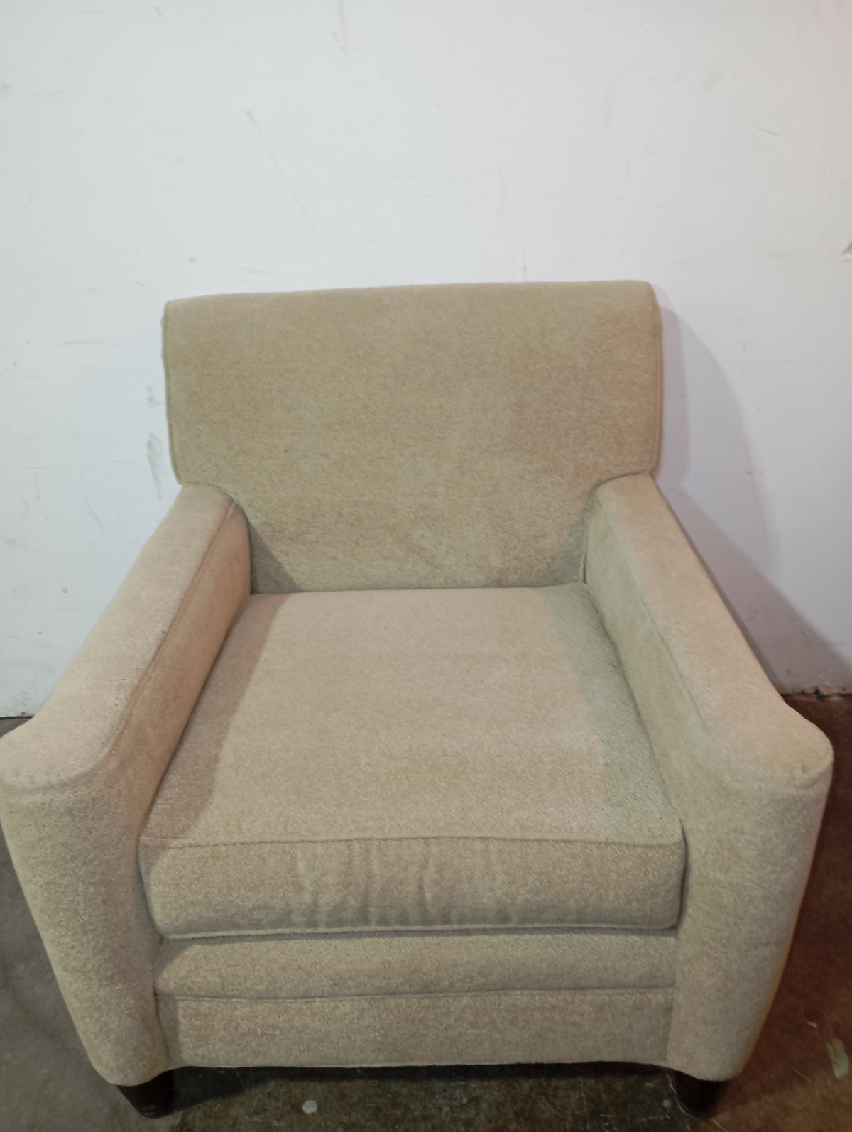 30" Cream Arm Chair