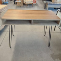 42"W Modern Desk