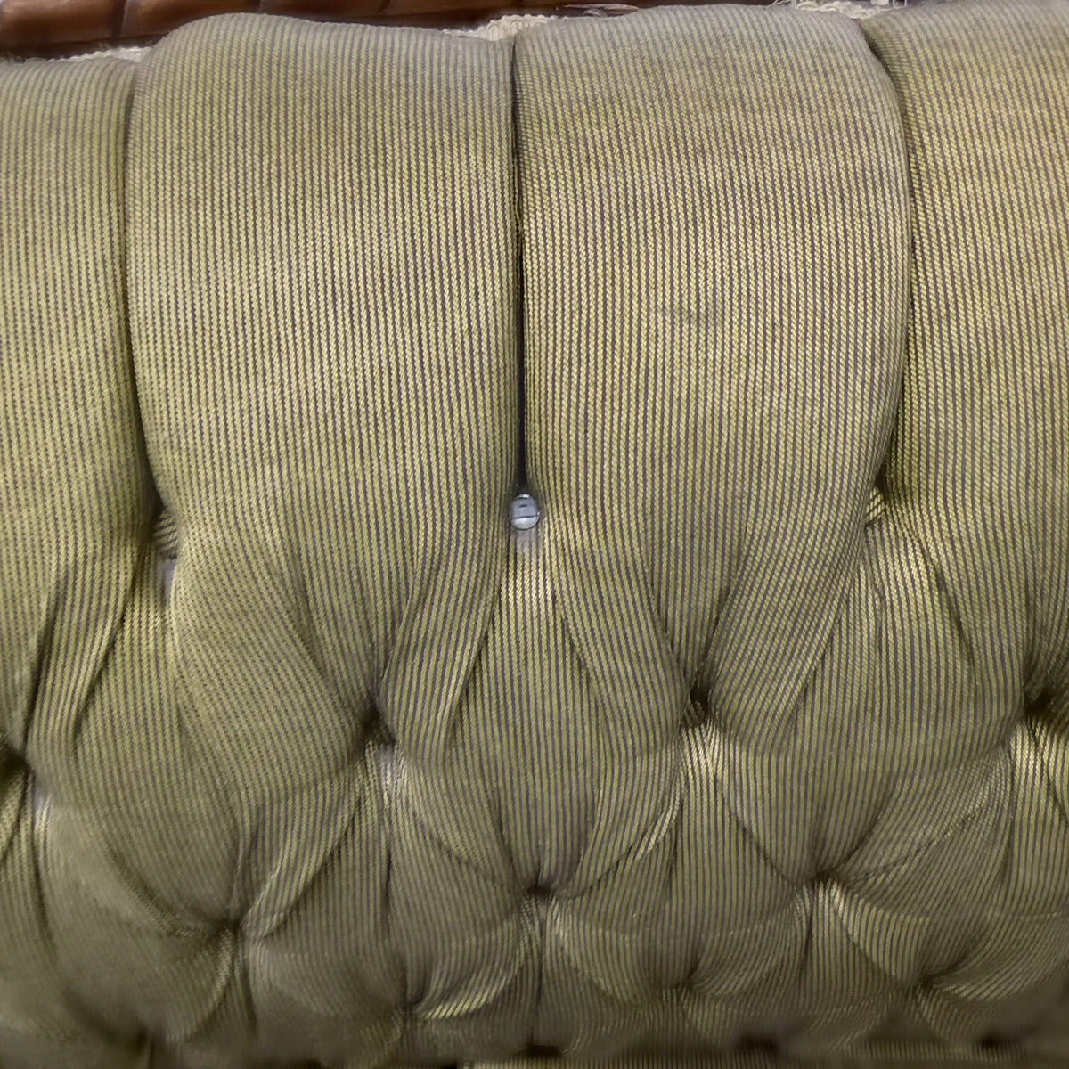 80"W French Provincial Style 3-Seat Sofa